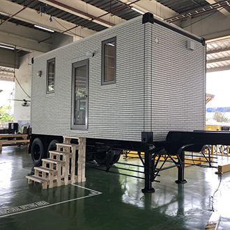 2025年 モバイルーム