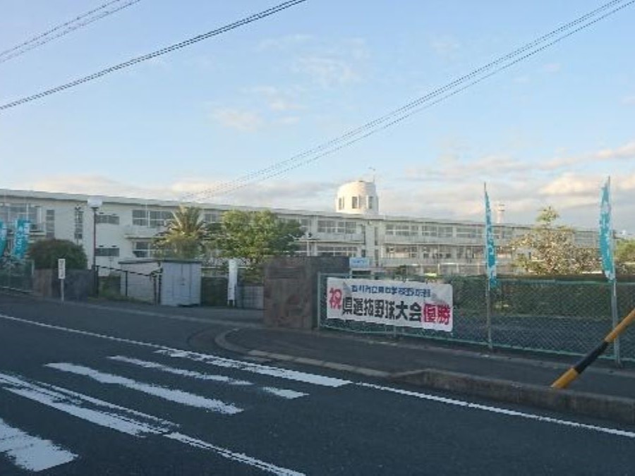 掛川市上張 土地 東中学校まで約1.7km（徒歩22分）　車通りの少ない道で登校することができます。事故などが起きにくく安全です。