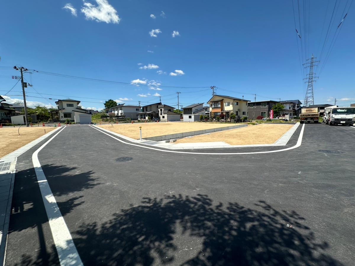 イイコトテラス下花沢 土地 分譲地内緑地スペース。　