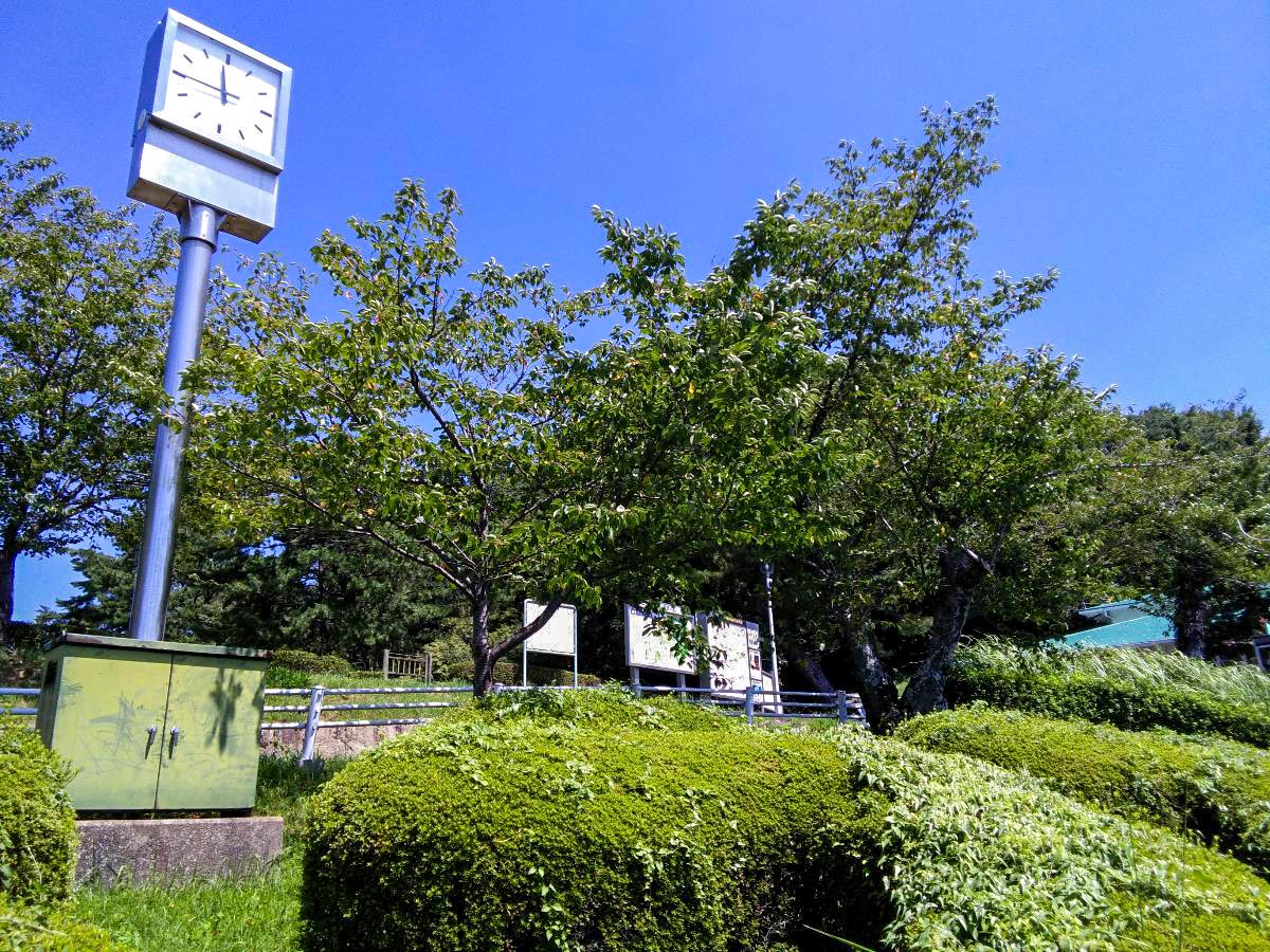 岡崎東公園まで約3.1km（車で約5分）　無料の動物園もある公園です！広い駐車場もありお子様に喜ばれます！